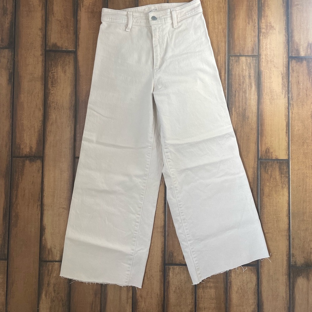 Universal Thread Off-White Wide-Leg Jeans